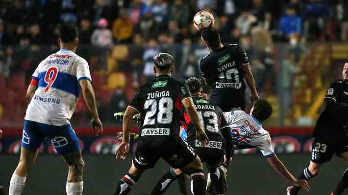 Video: El golazo de chilena de Juan Francisco Rossel para la UC en el duelo contra Palestino