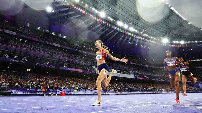 Así fue la increíble remontada en los 4x400m mixto del atletismo con Femke Bol protagonista del oro en París 2024