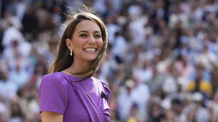 Kate hace nueva aparición pública para felicitar a los deportistas británicos que participaron en los Juegos Olímpicos