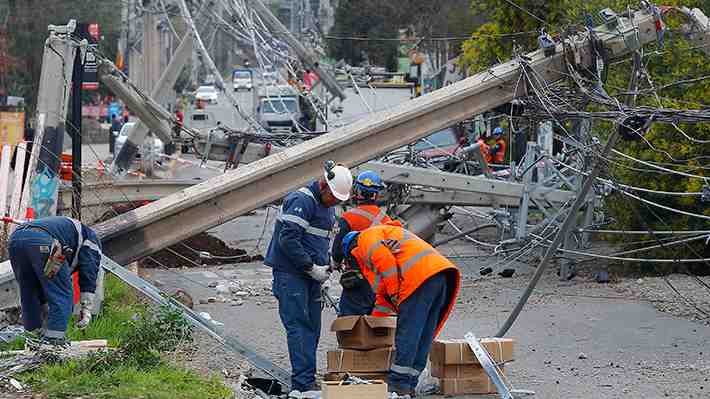 Tras vencer plazo del tercer ultimátum: En qué están el proceso de caducidad de concesión de Enel y la reposición de la luz