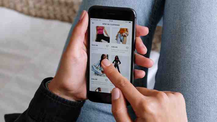 ¿Dónde prefieren comprar los chilenos online?: Plataformas extranjeras ganan terreno con AliExpress a la cabeza
