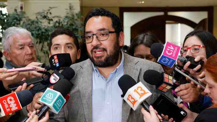 Cataldo justifica postergación del proyecto que finaliza el CAE por "sobrecarga legislativa": "No es bueno juntar tantos temas"
