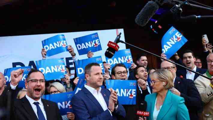Elecciones en Austria: Ultranacionalista FPÖ se impone pero partidos rechazan formar coalición