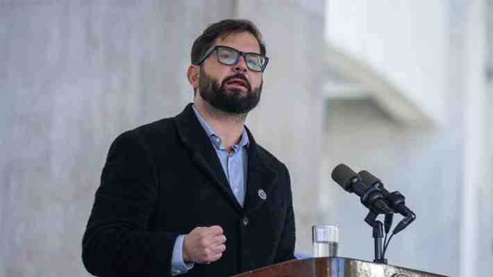 Boric responde a críticas por seguridad que derivaron a intento de AC: "Los que quieran pelea chica, que peleen entre ellos"