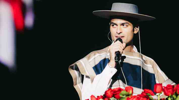 Cautivó al público, se vistió de huaso y prometió volver: Así fue el primer show en solitario de Matteo Bocelli en Chile