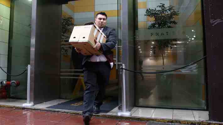 Caso Procultura: Fiscalía allana 14 domicilios incluyendo el de Alberto Larraín