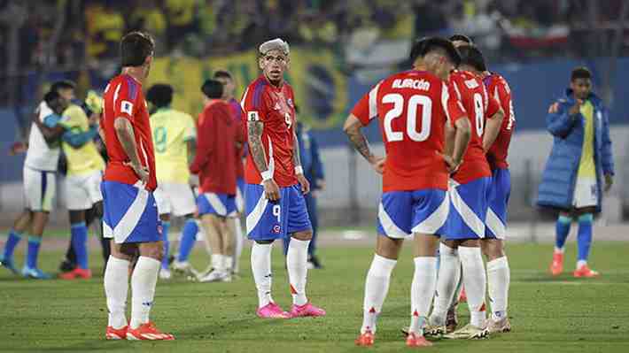 Los detalles de la partida de Carlos Palacios de la "Roja" y la molestia de Gareca y sus propios compañeros