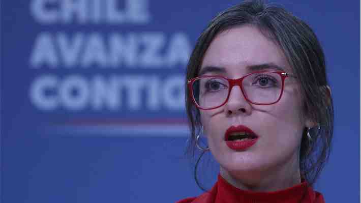 Vallejo defiende a Orellana tras frase de "portero" y dice que inocencia que arguyó Monsalve en La Moneda "no corresponde"