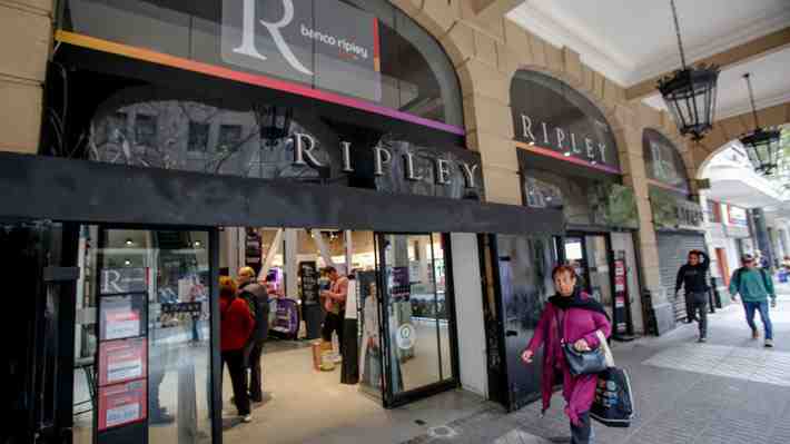 Ripley cierra su primer local ubicado en el centro: Las otras históricas tiendas del retail que han bajado sus cortinas