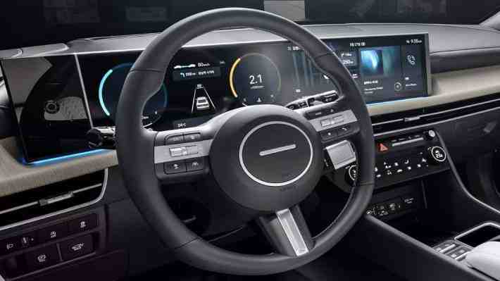 Hyundai apuesta por mantener los botones físicos en sus autos
