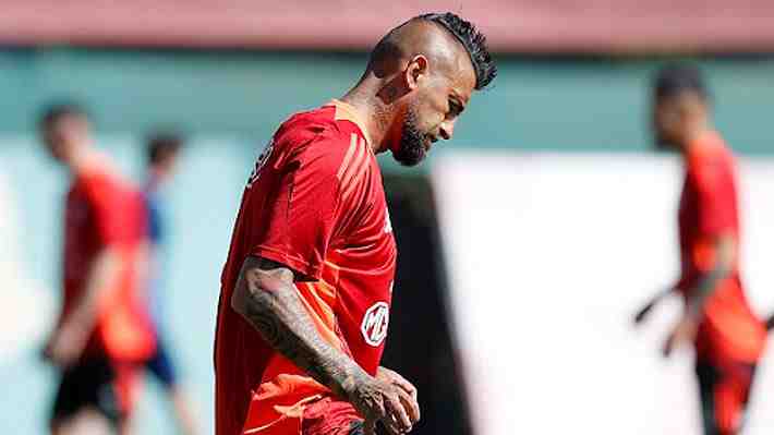 ¿Vidal sería capitán? La decisión que se tomaría en la "Roja" para el duelo ante Perú