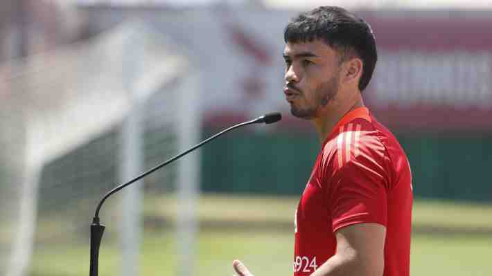 Gabriel Suazo habla de las mínimas chances de la "Roja" de ir al Mundial y lanza: "La generación dorada no puede jugar hasta los 45 años"