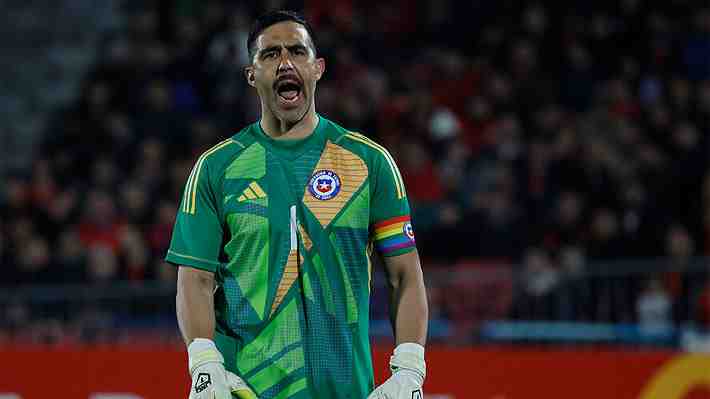 ¿Claudio Bravo sale del retiro para volver a jugar a los 41 años? Lo que se dice