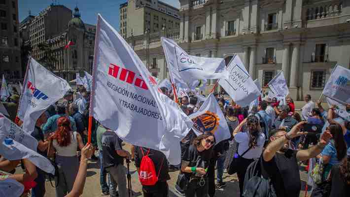 Fin al "chantaje": Exautoridades piden duras sanciones por paros en servicios críticos y diputados ven necesario legislar