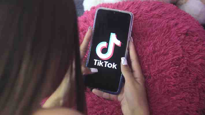 Venezuela exige a TikTok eliminar retos virales que habrían causado la muerte de dos jóvenes y múltiples intoxicaciones