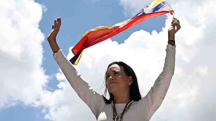 Fiscalía de Venezuela abre investigación por "traición a la patria" contra líder opositora María Corina Machado