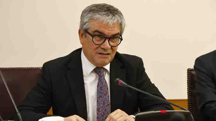 Marcel se suma a cuestionamientos de Jara por paro de funcionarios públicos: "Es difícil de entender"