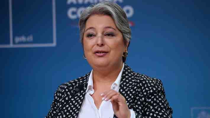 Jara dice que acuerdo por reforma previsional "está cerca": "Nadie le va a quitar la platita a nadie"