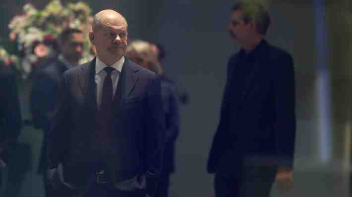 Canciller alemán visita Ucrania en momento clave del conflicto: Podría anunciar más ayuda militar para Kiev