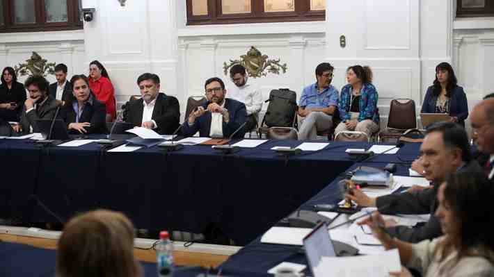 Alta tensión en comisión Investigadora del Caso Monsalve: Diputados reprochan falta de respuestas de Crispi