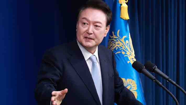 Quién es Yoon Suk-yeol, el Presidente surcoreano que decidió decretar la ley marcial por conflictos con la oposición