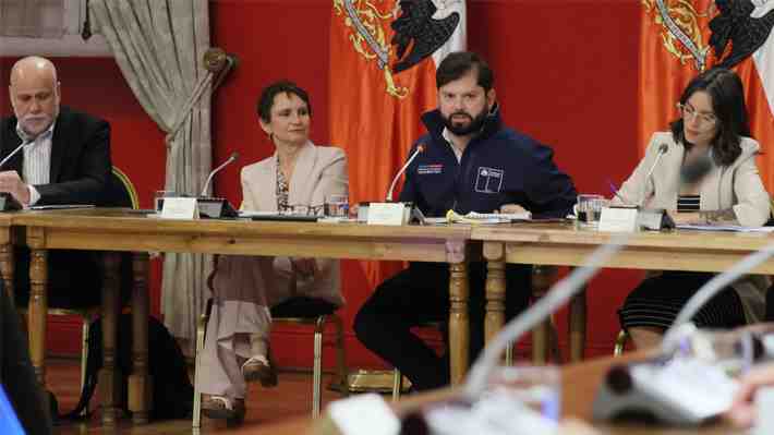 Oposición critica "apuro" sobre ministerio de Seguridad y surge aprensión por posible cálculo de Tohá para las presidenciales