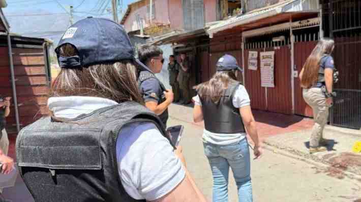 PDI investiga nuevo homicidio en La Pintana: Hombre fue asesinado en la vía pública con arma de fuego