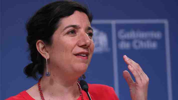 Casa de Allende: Etcheverry dice que estructura de propiedad cambio en "varias ocasiones" e insiste en rol de Contraloría