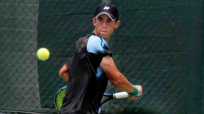 Benjamín Pérez, el tenista chileno de apenas 15 años que lidera un importante ranking con un impresionante récord
