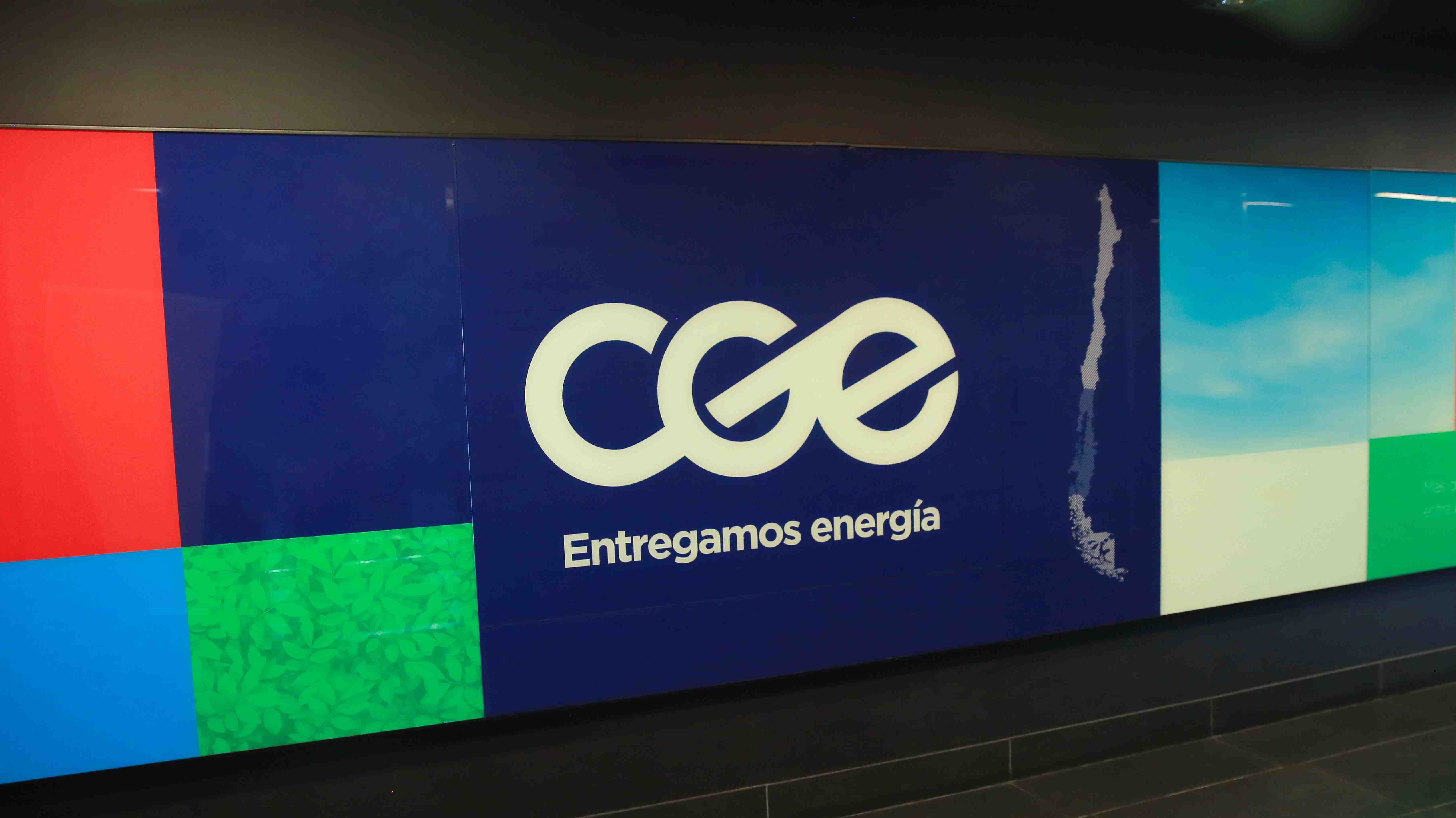 SEC multa a CGE con más de $1.000 millones por cortes de luz en la Región del Maule