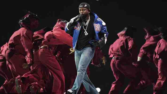 "Not Like Us", el polémico tema sobre Drake que Kendrick Lamar cantó en el Super Bowl y por el que podría ser demandado