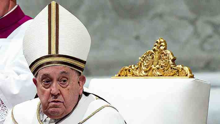 Papa Francisco será hospitalizado debido a su bronquitis: Se realizará exámenes de diagnóstico