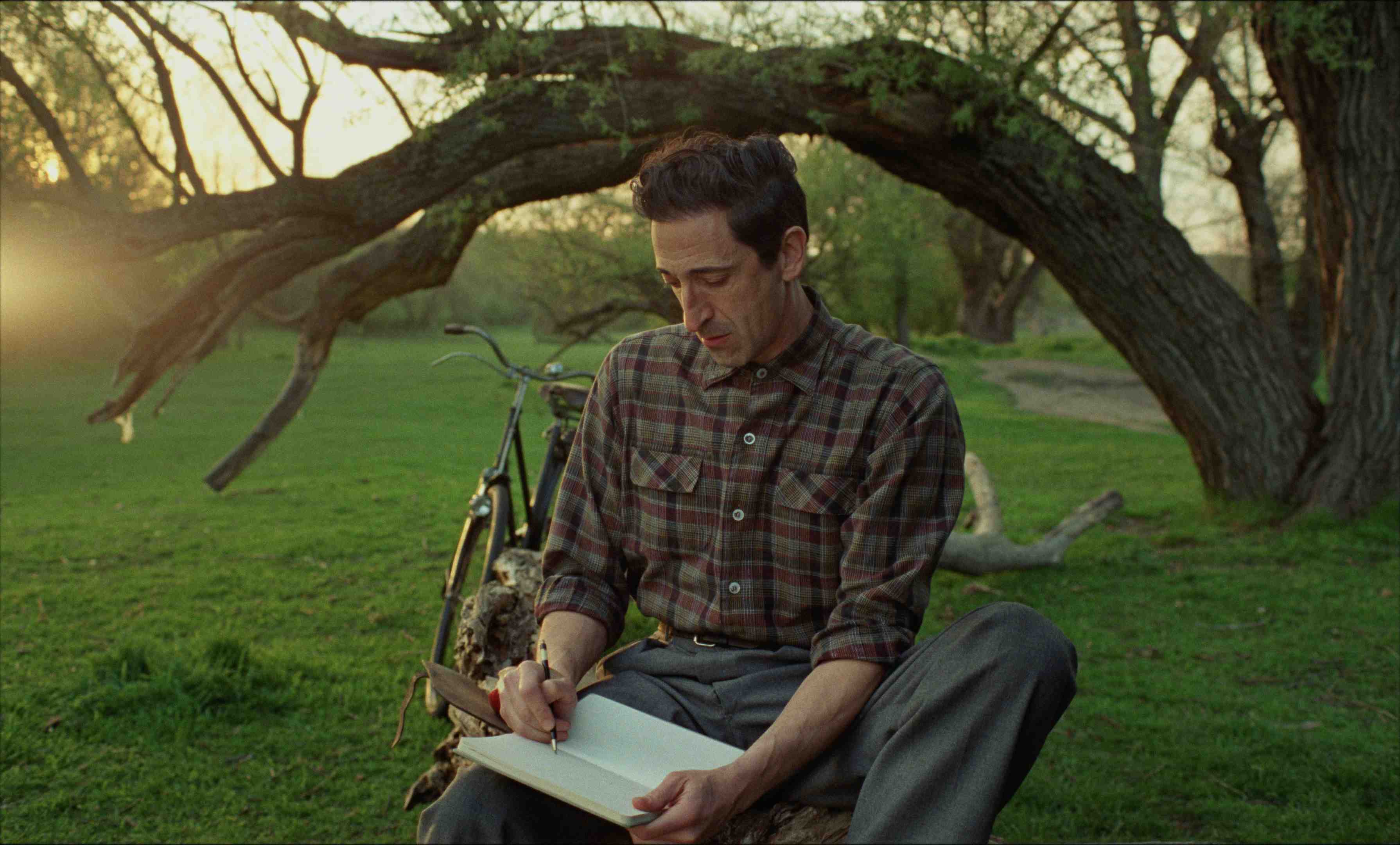 Adrien Brody y su papel en "El Brutalista": "Añoraba encontrar una película que eleve el cine independiente"