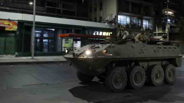 Fin al toque de queda por megacorte: Comenzó a las 22:00 horas y contempló 14 regiones