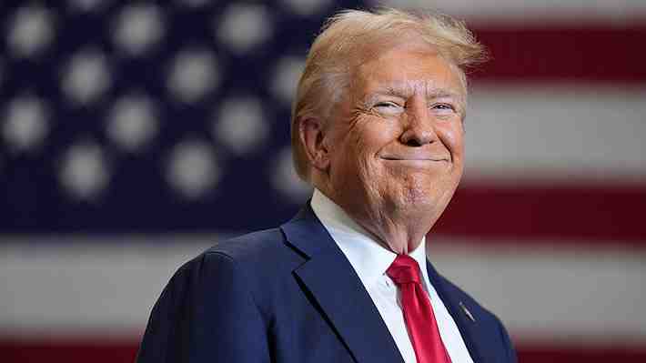 Trump frena los aranceles a México hasta el 2 de abril tras llamada con la presidenta Sheinbaum