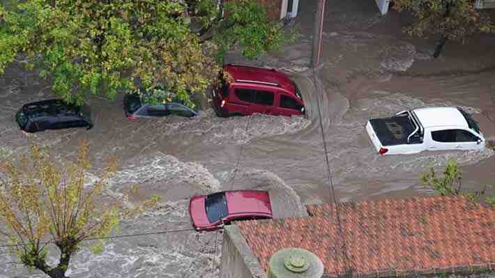 Tormenta en Bahía Blanca en Argentina deja al menos seis fallecidos y mil personas evacuadas
