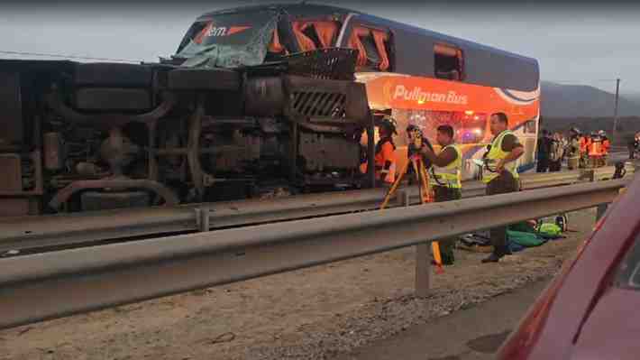 Grave accidente en Ruta 5 Norte: Cuatro buses involucrados  y al menos seis muertos