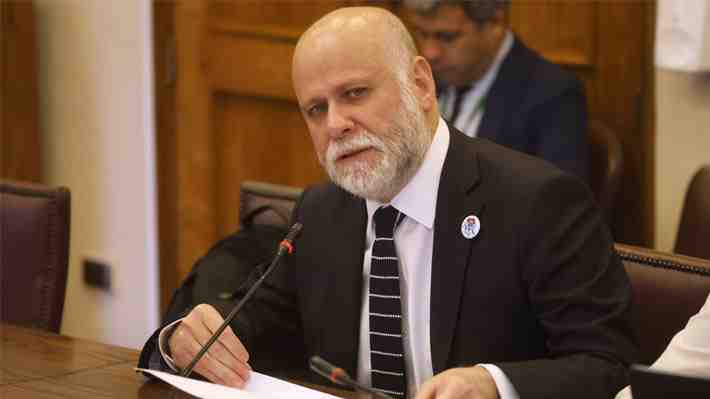 Comisión por Monsalve: Elizalde atribuye informe que acusa a Boric a "la correlación de fuerzas" y a "prejuicios"