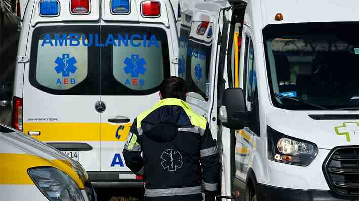 Paciente del Hospital de Copiapó fallece durante traslado tras colisión entre ambulancia y camión en Ruta 5 Norte