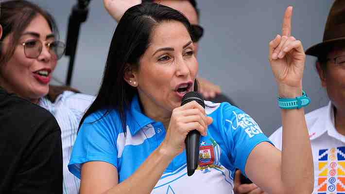 Polémica en Ecuador por cambio del personal de seguridad a candidata correísta: Denuncia que su vida está en riesgo