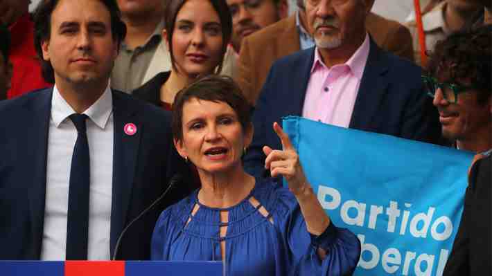 Tohá brega por una centroizquierda liderada por el Socialismo Democrático: "Es nuestro deber"