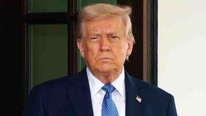 Trump pide a la Corte Suprema de EE.UU. que le permita mantener el veto a las personas trans en el Ejército