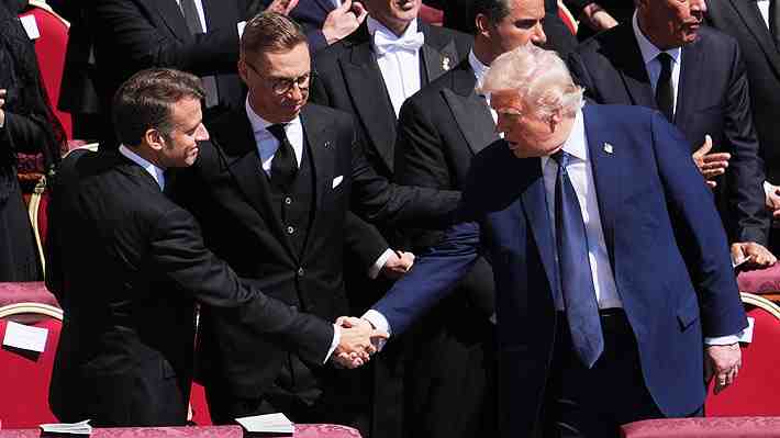 Reunión con Zelenski y saludo de paz con Europa: La participación de Trump en el funeral del papa