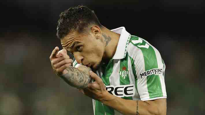 "Entrené con él mil veces y nunca"... La irrupción de Antony, uno de los amuletos del Betis de Pellegrini y la "broma" de un histórico para que siga