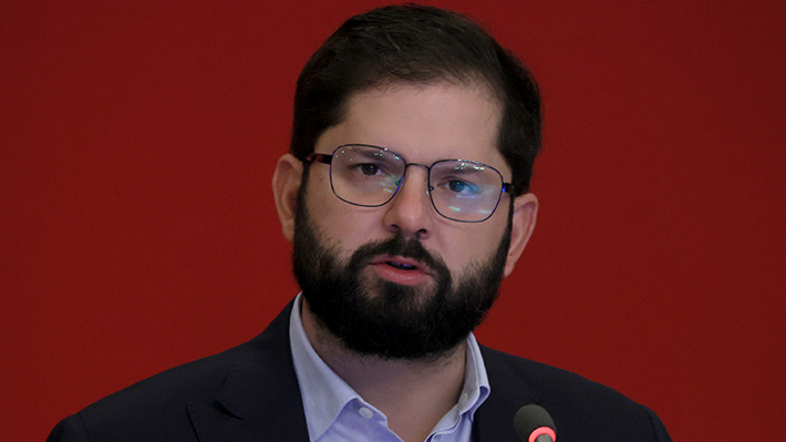Boric condena ataque "miserable" a funcionarios de salud en Ercilla y advierte: "El Estado hará valer el peso de la ley"