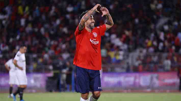 Jorge Valdivia elige los tres mejores jugadores con los que compartió y confiesa en qué club le hubiese gustado jugar