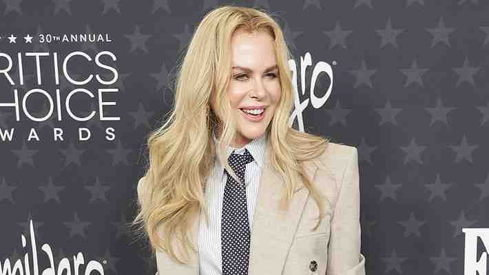 Fotos | Sensual e irreverente: Nicole Kidman sorprende con radical cambio de look en la Gala del Met