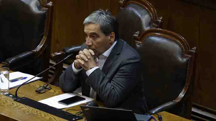 En sesión especial por tragedia en el Monumental: Cámara solicita al Presidente Boric remover al delegado Durán