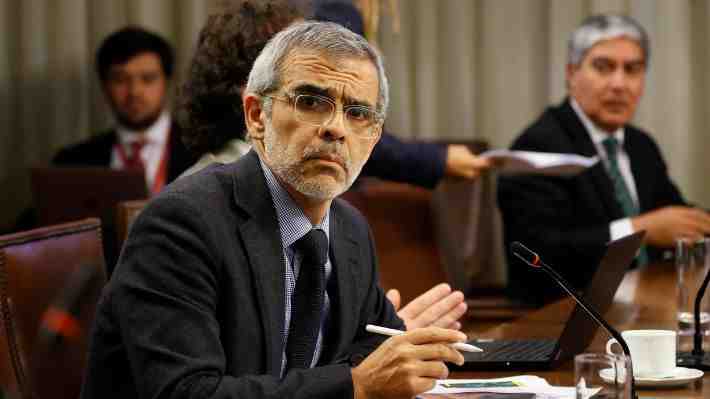 Objeciones del PC y FA por las Reglas de Uso de la Fuerza complican a Cordero ad portas de votación clave