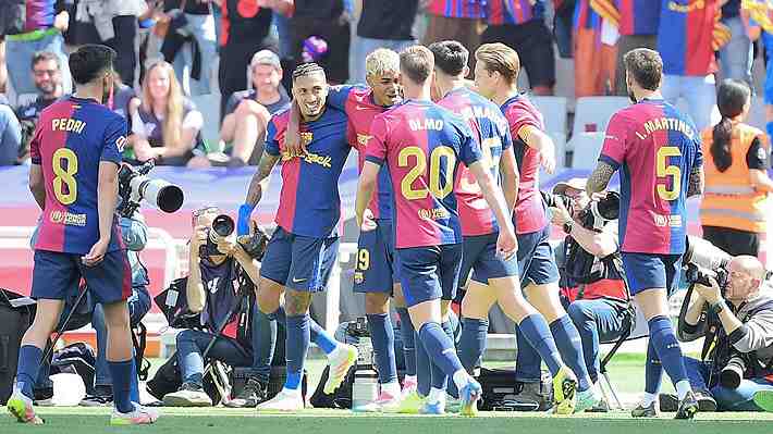 Barcelona derrota en un clásico espectacular al Real Madrid y queda a un paso de ganar la Liga española